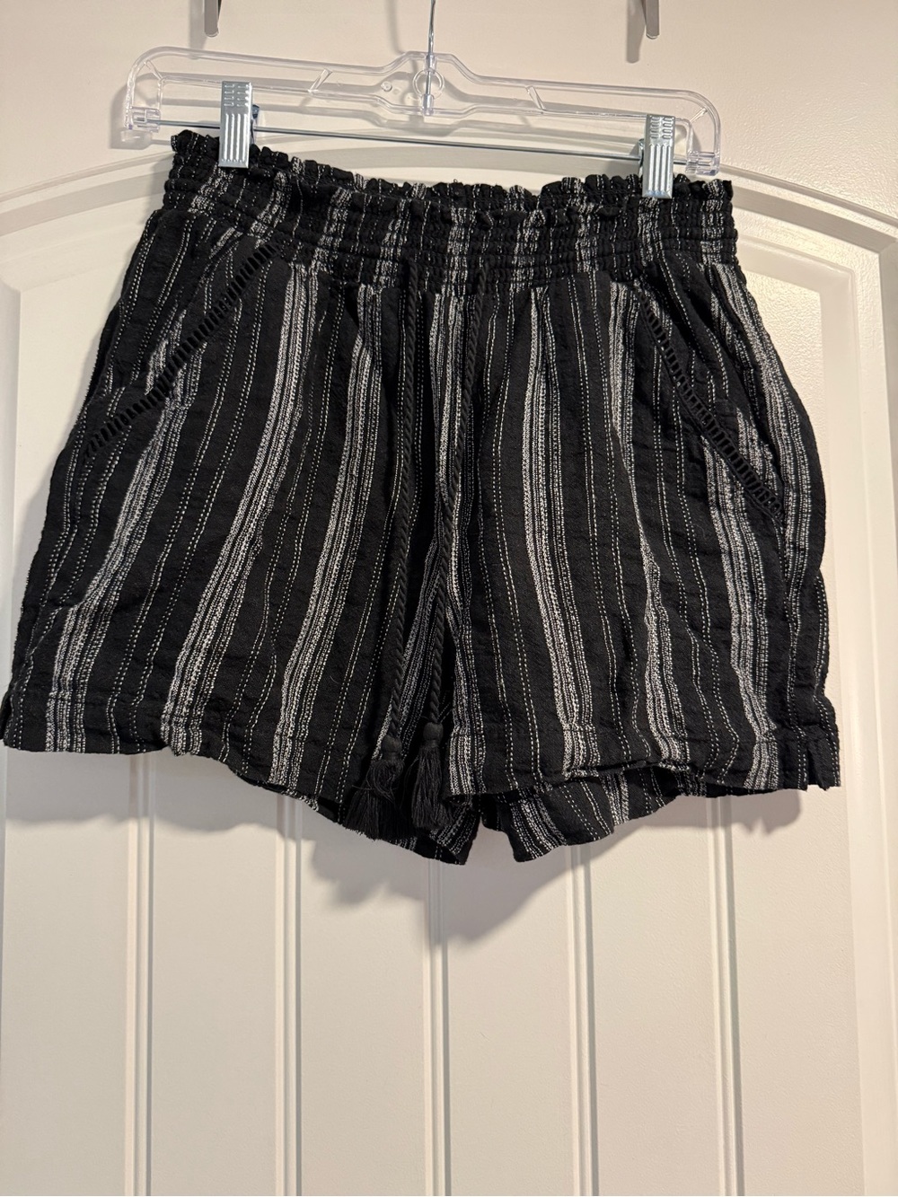Briggs New York Black and White Striped